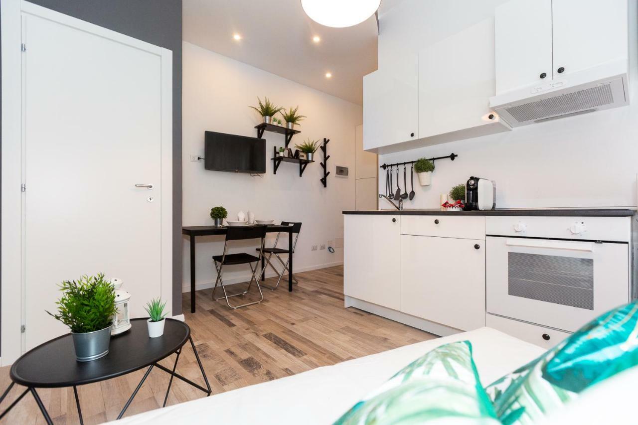 Apartment Mamiani 6 Милано Екстериор снимка